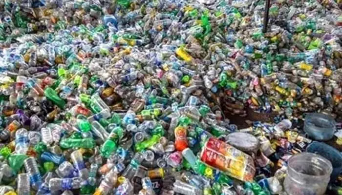 Plastic - India : ప్లాస్టిక్ వ్యర్థాల జాబితాలో ఇండియా టాప్.. ఏడాదిలోనే ఇంత దారుణమైన వినాశనమా?? Plastic - India : ప్లాస్టిక్ వ్యర్థాల జాబితాలో ఇండియా టాప్.. ఏడాదిలోనే ఇంత దారుణమైన వినాశనమా??
