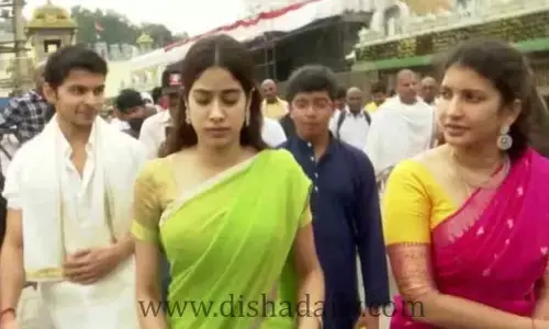 శ్రీవారి సేవలో జాన్వీకపూర్