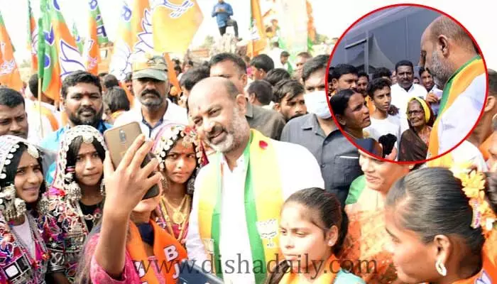వచ్చేది బీజేపీ ప్రభుత్వమే : Bandi Sanjay వచ్చేది బీజేపీ ప్రభుత్వమే : Bandi Sanjay