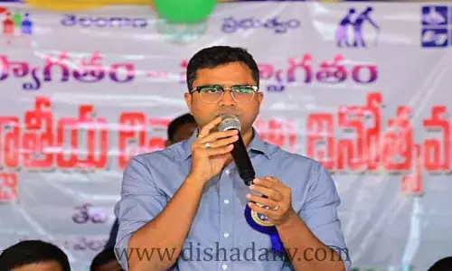దివ్యాంగులు వైకల్యాన్ని అధిగమించి విజేతలుగా నిలవాలి.. కలెక్టర్ ఉదయ్ కుమార్