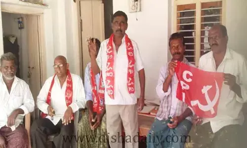 సాగర్ ఎడమకాల్వ ద్వారా నీటిని విడుదల చేయాలి.. CPI leader Pokala Venkateswarlu