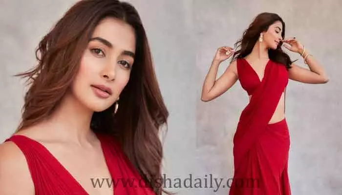 కుర్ర కారుకు నిద్ర లేకుండా చేస్తున్న Pooja Hegde ! కుర్ర కారుకు నిద్ర లేకుండా చేస్తున్న Pooja Hegde !