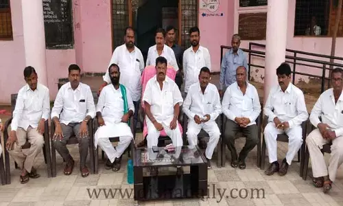 మంత్రి Harish Rao పర్యటనను అడ్డుకున్న బీజేపీ నాయకులను హెచ్చరించిన: ఎమ్మెల్యే షిండే
