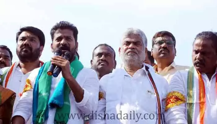 రైతులకు న్యాయం చేయాలంటే ప్రాణం పోవాలా..? సంచలన వ్యాఖ్యలు చేసిన రేవంత్ రెడ్డి రైతులకు న్యాయం చేయాలంటే ప్రాణం పోవాలా..? సంచలన వ్యాఖ్యలు చేసిన రేవంత్ రెడ్డి