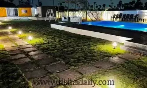 పొలాల్లో Resorts.. వీకెండ్ పార్టీల నిర్వహణ !