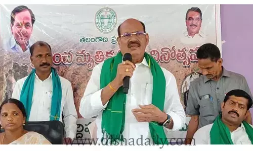 నేల రుణం తీర్చలేనిది: RTC chairman Bajireddy Govardhan