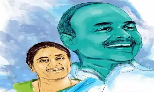 వైఎస్ షర్మిల రాజకీయ కామెంట్ల వెనుక కథ ఇదేనా?