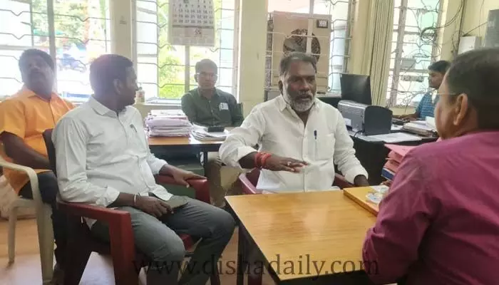 సిరిసిల్ల CESS ఎన్నికల నిర్వహణలో గందరగోళం! సిరిసిల్ల CESS ఎన్నికల నిర్వహణలో గందరగోళం!