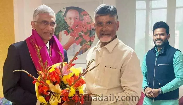 నీతి ఆయోగ్ సీఈవోతో చంద్రబాబు భేటీ నీతి ఆయోగ్ సీఈవోతో చంద్రబాబు భేటీ