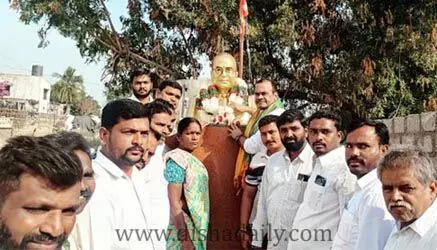 రాజ్యాంగాన్ని మార్చటం కాదు... పటిష్టం చేయాలి : MP Komatireddy Venkat Reddy రాజ్యాంగాన్ని మార్చటం కాదు... పటిష్టం చేయాలి : MP Komatireddy Venkat Reddy