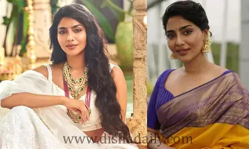 అతను గుడి అని కూడా చూడకుండా నా ప్రైవేట్ పార్ట్స్ తాకాడు: Aishwarya Lakshmi