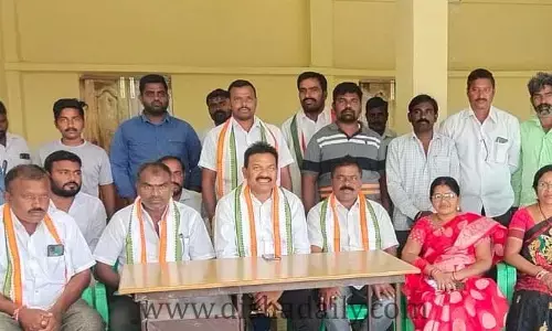 ఖబర్దార్ ఎమ్మెల్యే రసమయి.. అభివృద్ధిపై ప్రశ్నిస్తే చంపుతాను అంటావా..