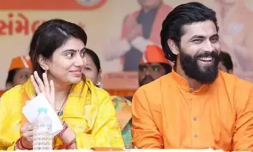 క్రికెట్‌కు Ravindra Jadeja  గుడ్ బై.. భార్య గెలుపుతో కీలక నిర్ణయం..?