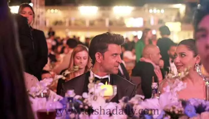 Hrithik Roshan: హృతిక్ రోషన్తో పాకిస్థానీ నటి వైరల్ ఫోటోస్ Hrithik Roshan: హృతిక్ రోషన్తో పాకిస్థానీ నటి వైరల్ ఫోటోస్