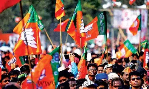 BJP సమావేశంలో కీలక నిర్ణయం.. గుజరాత్ సీఎం పేరు ఖరారు