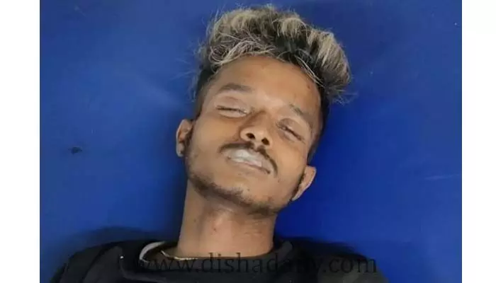 Crime News : గుర్తు తెలియని యువకుడి మృతి Crime News : గుర్తు తెలియని యువకుడి మృతి