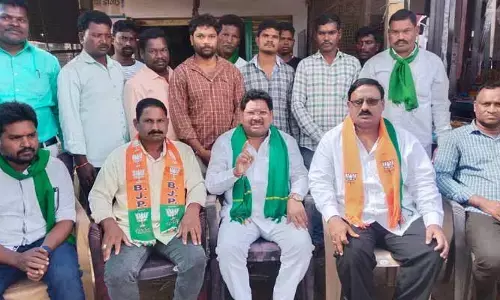 రాష్ట్ర ప్రభుత్వంపై ఎంపీ Soyam Bapu Rao ఫైర్