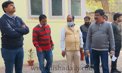 BRS పార్టీ కేంద్ర కార్యాలయ ప్రారంభోత్సవ పనులు పరిశీలించిన మంత్రులు