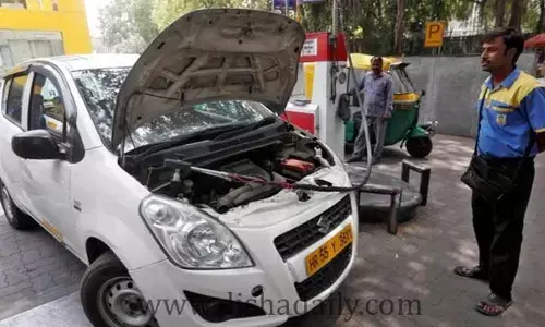 వేగంగా పెరుగుతున్న CNG కార్ల గిరాకీ!