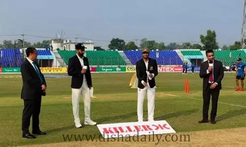 బంగ్లాతో టెస్ట్ సిరీస్.. తొలి టెస్ట్ లో టాస్ నెగ్గి బ్యాటింగ్ ఎంచుకున్న భారత్