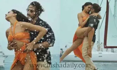 పఠాన్ సినిమాకు బిగ్ షాక్.. షారూఖ్ మూవీపై హిందూ మహాసభ కీలక నిర్ణయం