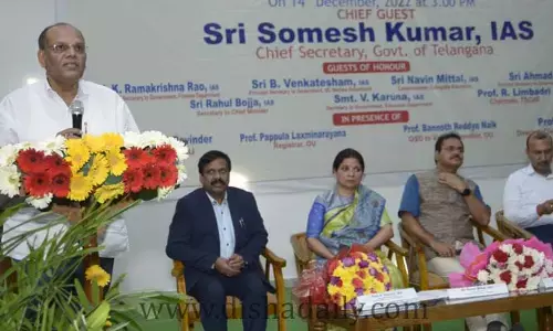 అత్యున్నత స్థాయి ఉద్యోగాలు సాధించాలి: సోమేష్ కుమార్