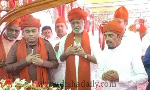 అమీన్ పీర్ దర్గాకు రజినీకాంత్, ఏఆర్ రెహమాన్