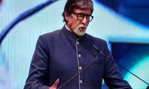 ప్రజాస్వామిక హక్కులు తుంగలో తొక్కబడుతున్నాయి: Amitabh Bachchan ఆవేదన