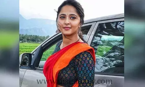 చాలా గ్యాప్ తర్వాత సెట్‌లోకి అడుగుపెట్టిన Anushka!