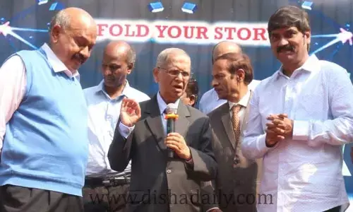 Andhra Universityలో డ్రీమ్ వాల్‌ను ప్రారంభించిన ఇన్ఫోసిస్ నారాయణ మూర్తి