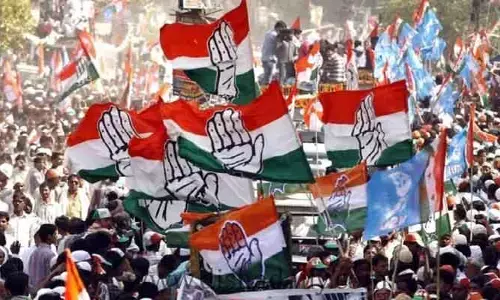 కాంగ్రెస్ సీనియర్లకు.. Revanth Reddy వర్గానికి మధ్య మాటల యుద్ధం..