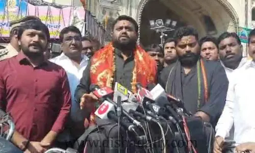 Bandi Sanjay నిజమైన హిందువు కాదు: పైలెట్ రోహిత్ రెడ్డి ఫైర్