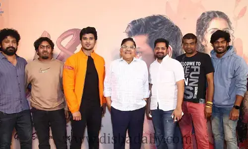 18 పేజెస్ ఒక డిఫరెంట్ లవ్ స్టోరీ: అల్లు అరవింద్