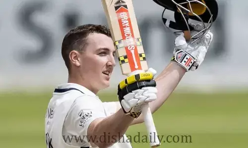 పాకిస్తాన్‌పై 39 ఏళ్ల రికార్డు బ్రేక్ చేసిన England ప్లేయర్