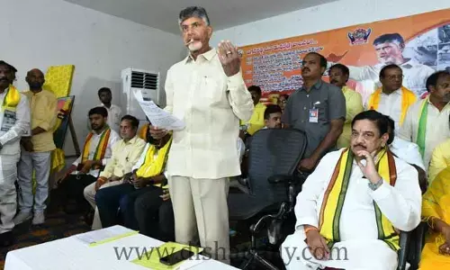 Ys Jagan నిన్ను జైల్లో వేయలేమా?