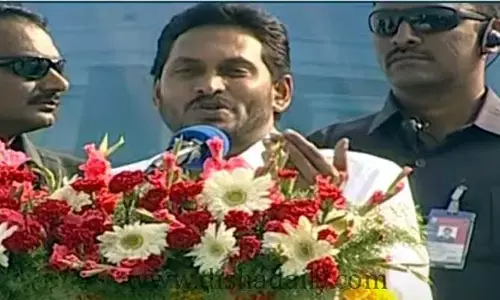Cm Jagan: చెడిపోయిన వ్యవస్థతో యుద్ధం చేస్తున్నాం
