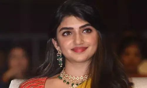 Sreeleela remuneration:రెమ్యూనరేషన్ భారీగా పెంచేసిన యంగ్ హీరోయిన్..?