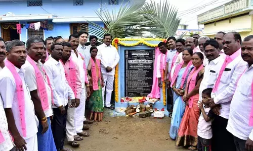 గ్రామాల్లో మౌళిక వసతుల కల్పనే ధ్యేయం : మంత్రి నిరంజన్ రెడ్డి