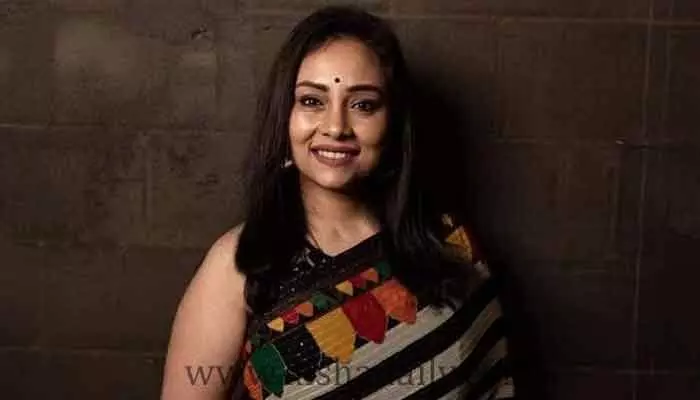 Bollywood Music లో Ghazals ను చేర్చండి: Srijani Ghosh Bollywood Music లో Ghazals ను చేర్చండి: Srijani Ghosh