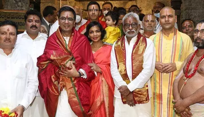 Tiruchanur: పద్మావతి అమ్మవారిని దర్శించుకున్న సీజేఐ డివై చంద్రచూడ్ Tiruchanur: పద్మావతి అమ్మవారిని దర్శించుకున్న సీజేఐ డివై చంద్రచూడ్