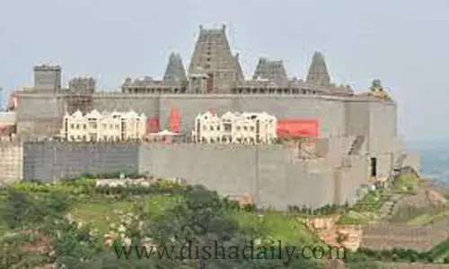30వ తేదీన యాదాద్రిలో ఆర్జిత సేవలు, బ్రేక్ దర్శనాలు రద్దు