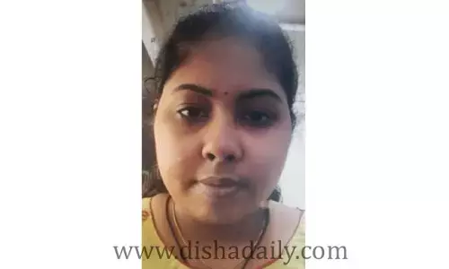 JNTUH లో భవనంపై నుంచి దూకి విద్యార్థిని ఆత్మహత్య