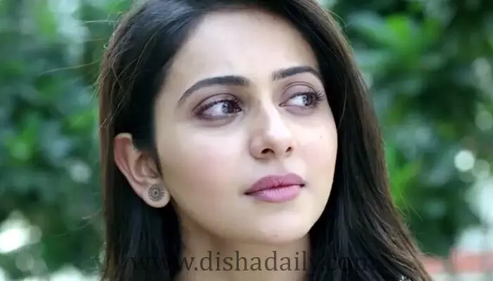 రకుల్ ప్రీత్ ఇంట్లో విషాదం.. వైరల్ అవుతున్న ఎమోషనల్ పోస్ట్ రకుల్ ప్రీత్ ఇంట్లో విషాదం.. వైరల్ అవుతున్న ఎమోషనల్ పోస్ట్
