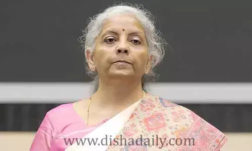 ఆసుపత్రి నుంచి నిర్మలా సీతారామన్ డిశ్చార్జ్