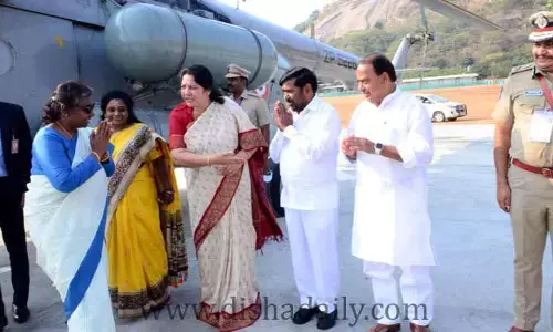 యాదాద్రిలో రాష్ట్రపతి ముర్ము ప్రత్యేక పూజలు