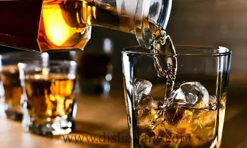 ‘అల్వాల్’లో ఏరులై పారుతున్న మద్యం.. చోద్యం చూస్తున్న పోలీసులు