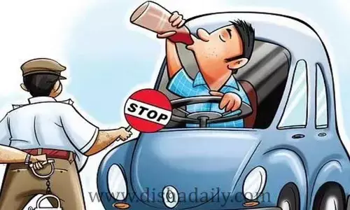 మందుబాబులకు షాక్.. 5,819 driving license cancelled