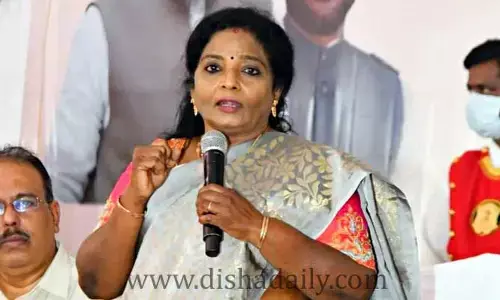 టీ సర్కార్‌కు చుక్కలు చూపించిన గవర్నర్ పవర్!