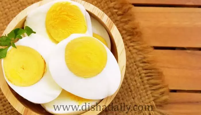 ఉడకబెట్టిన గుడ్డు తింటున్నారా?..ఈ విషయం తెలుసుకోండి! ఉడకబెట్టిన గుడ్డు తింటున్నారా?..ఈ విషయం తెలుసుకోండి!