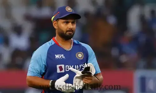 Rishabh Pant car accident : మెరుగైన చికిత్స కోసం ముంబైకి తరలింపు